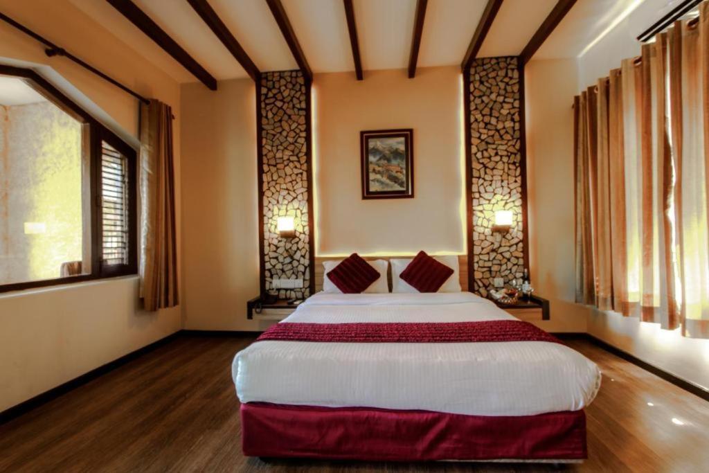 The Lakeside Retreat By Ime Hospitality Pvt Ltd Pokhara Eksteriør bilde